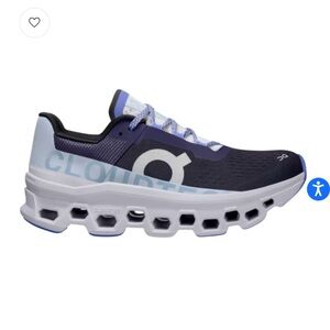 On Running Cloudstratus in Navy and Light Blue